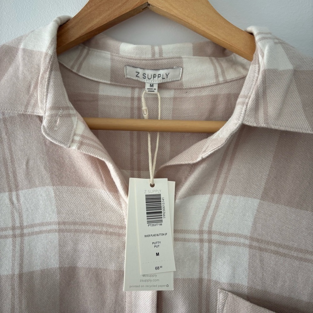 NWT Z Supply Evereve River Plaid Button Up in Putty Sold Out Online Size M Cottn - Picture 7 of 13
